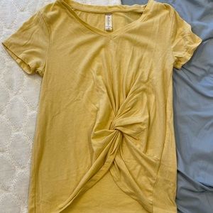 Yellow t shirt